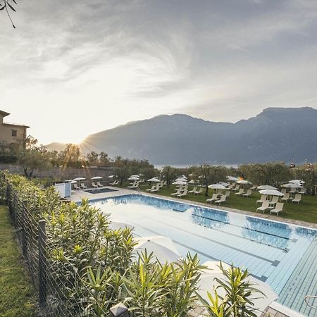 Apartments "Villa Imelda" Limone sul Garda Exterior photo